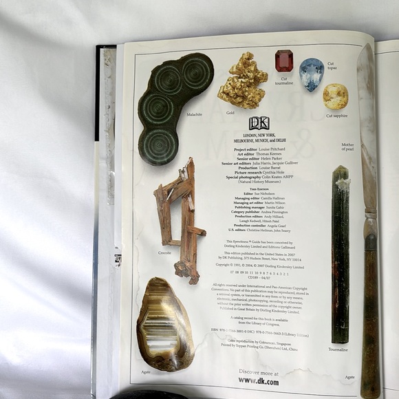 Eyewitness CRYSTAL & GEM BOOK Published in the USa in 2007. - Picture 6 of 9